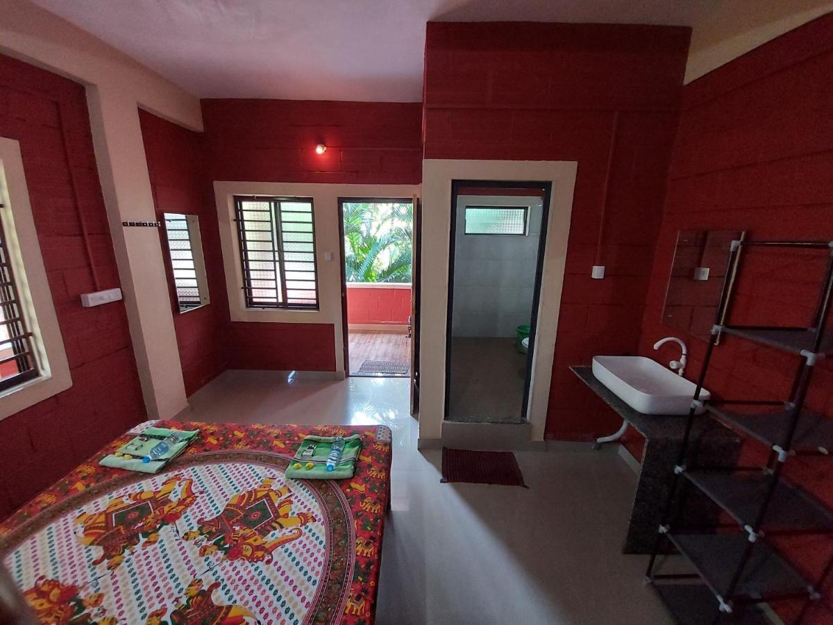 Cocopelli Guest House Gokarna  Exterior foto