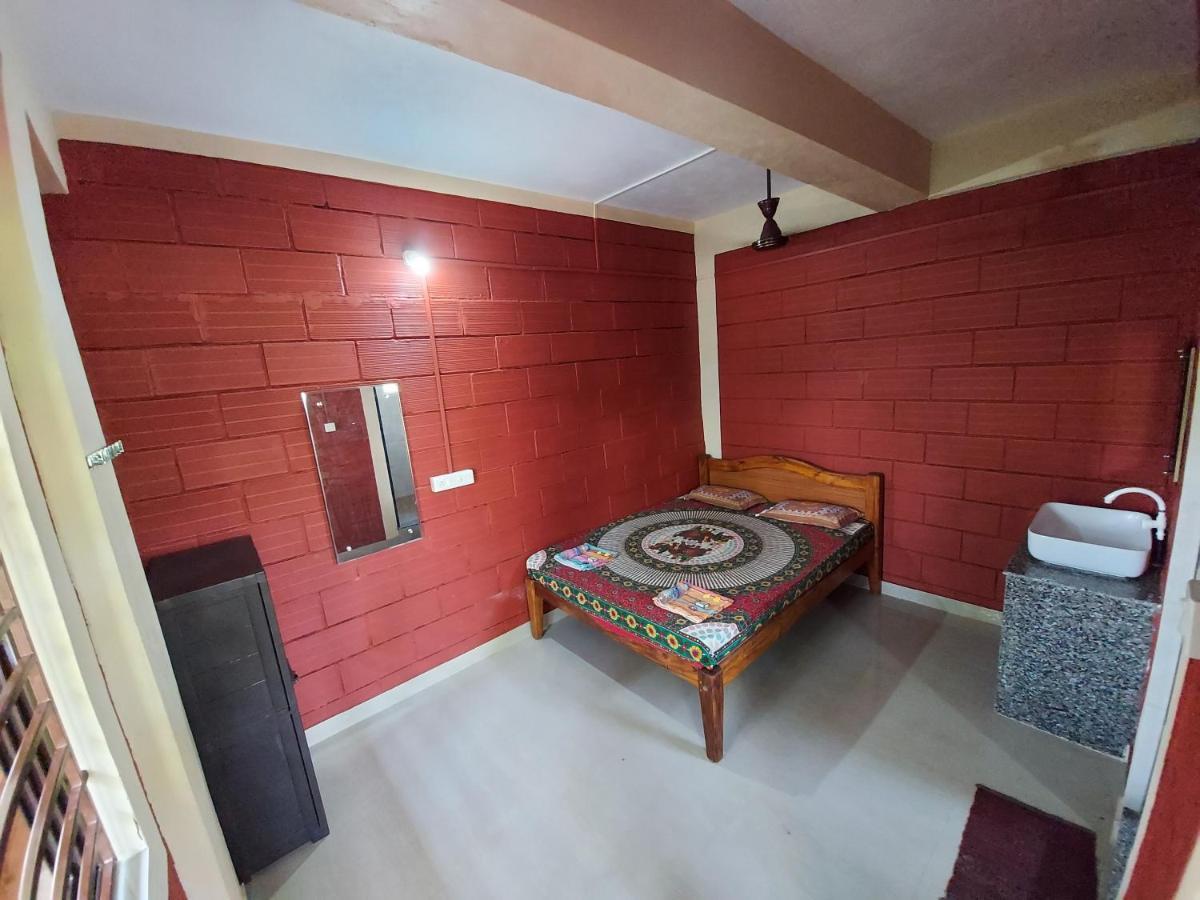 Cocopelli Guest House Gokarna  Exterior foto